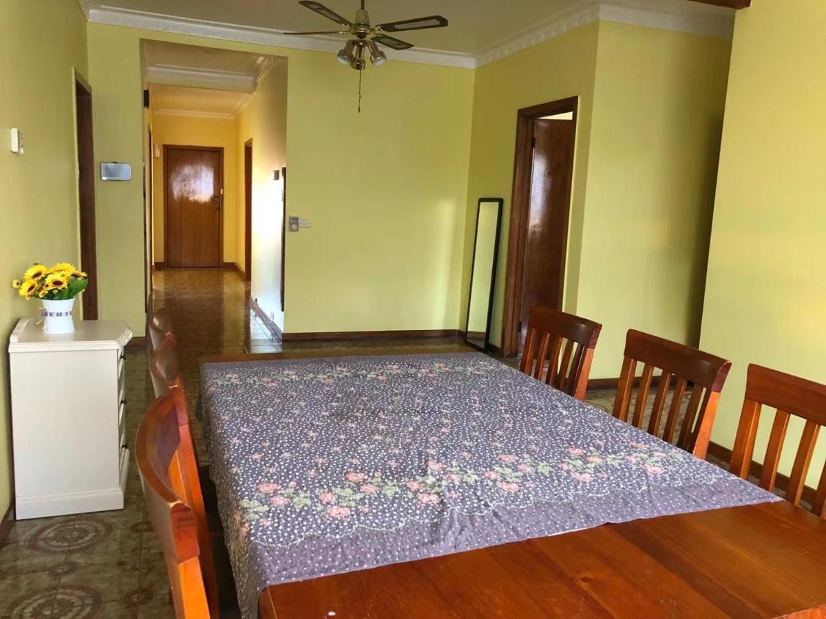 A Single Room Near The Railway Station Melburne Exterior foto