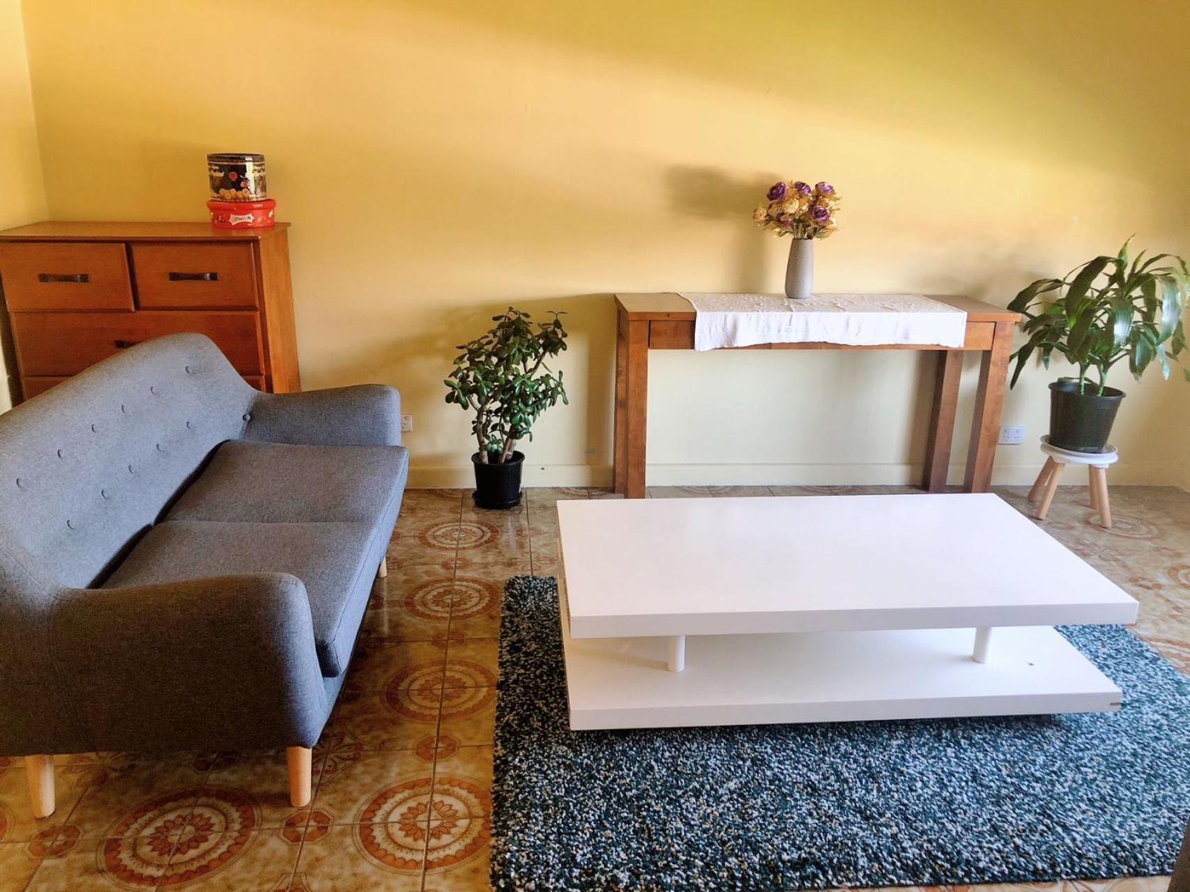 A Single Room Near The Railway Station Melburne Exterior foto